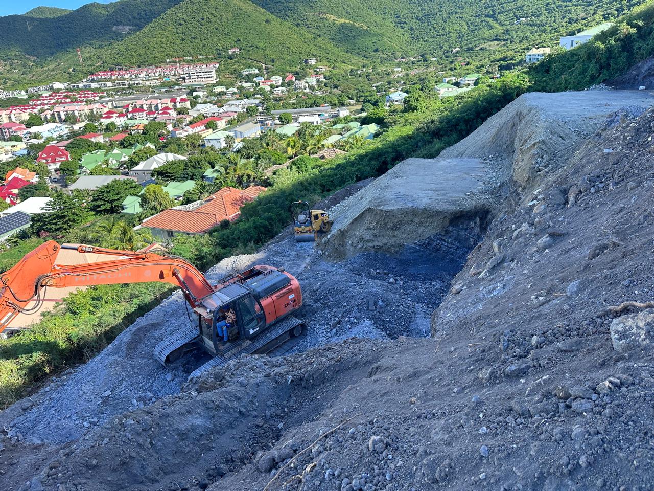 Terrassement plateforme Saint-Martin — Geotech Caraïbes